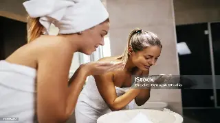 当代脆皮打工人的养生时间管理：何时推拿按摩最补阳气